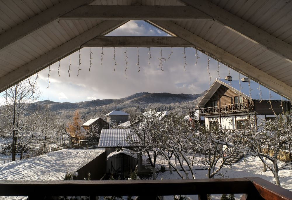 Відпочинок в Мигово.Апартаменти сімейні/Чан/Сауна/Котеджі