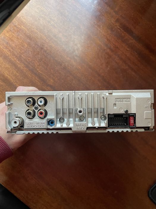 Магнитола Sony CDX-G1100U