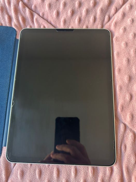 Apple iPad Air 2020 Wi-Fi + LTE – 64 GB