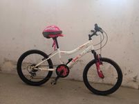 Bicicleta de menina.