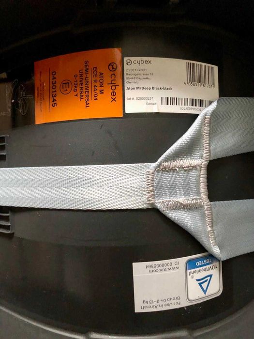 Fotelik z bazą Cybex Aton M