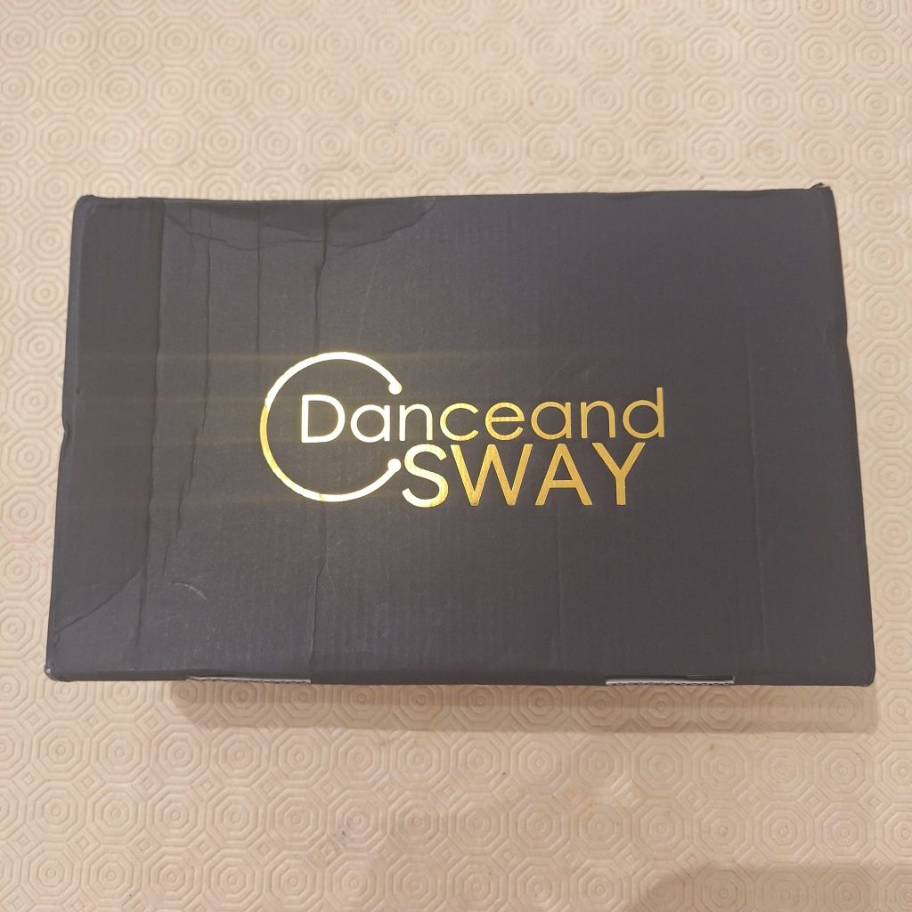 Sapatos de Dança Novos