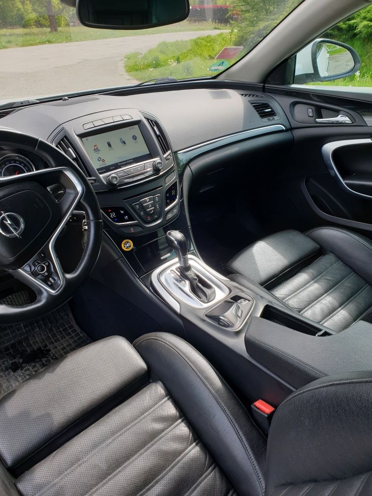 OPEL INSIGNIA 4X4 Sports Tourer 2.0cdti automat książka 1 lakier