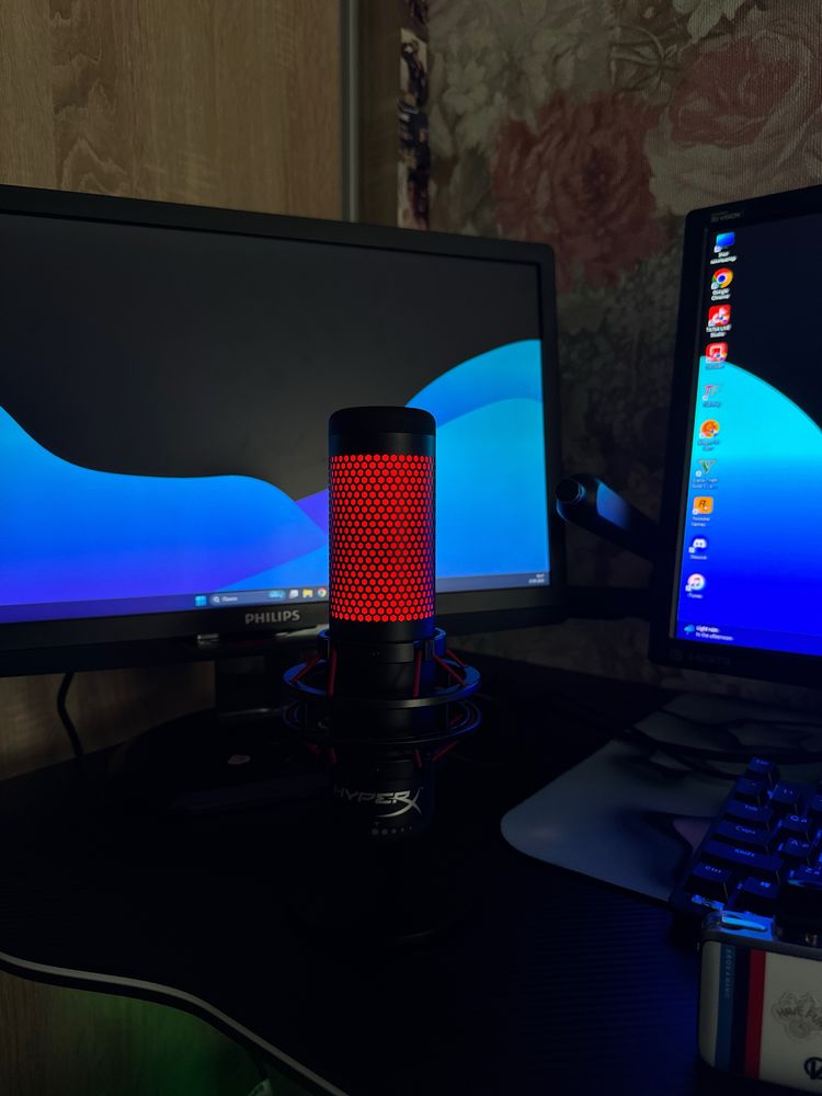 Ігровий мікрофон HyperX Quadcast S