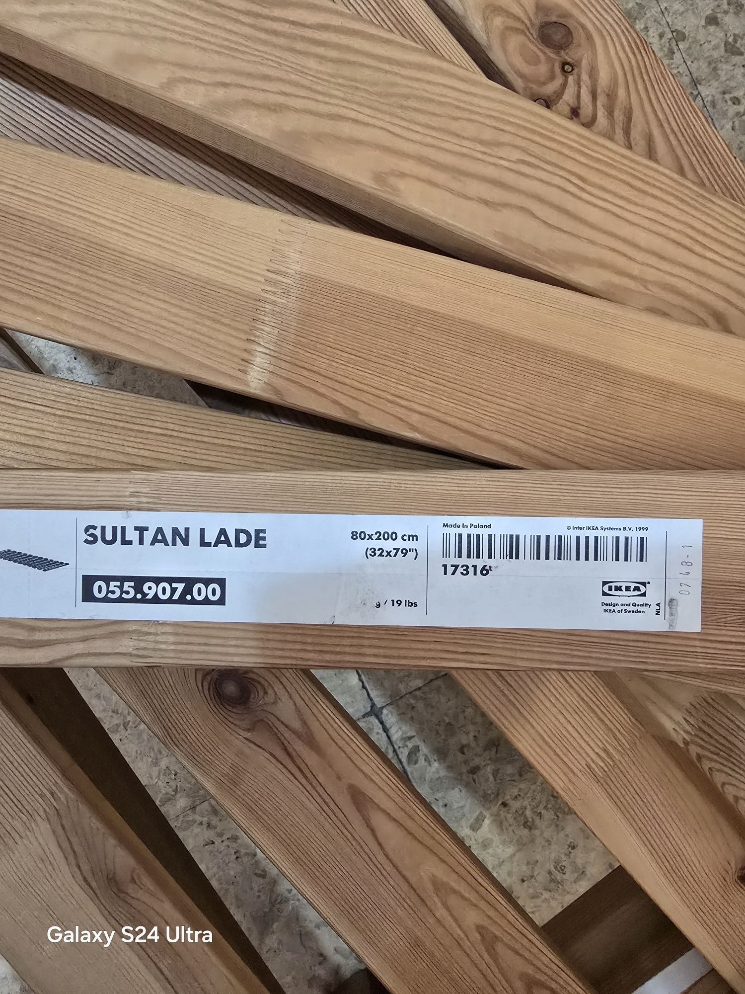 Cama ikea  criança