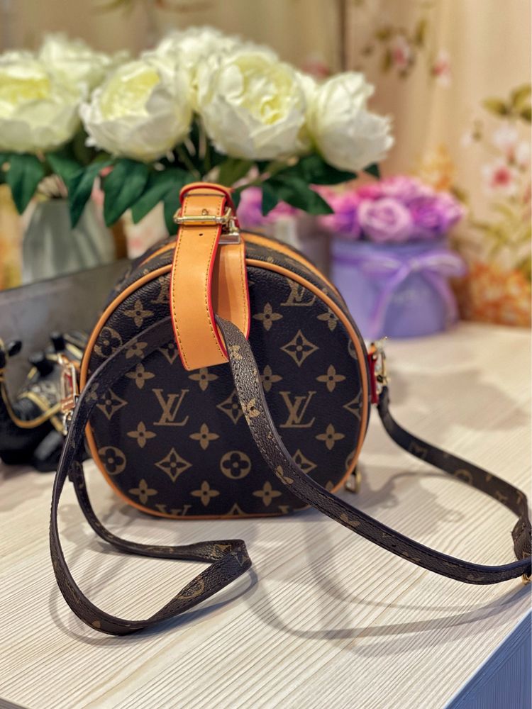 Сумка Louis Vuitton