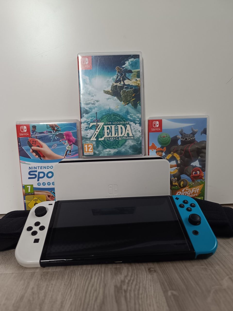 Nintendo switch OLED z 3 grami