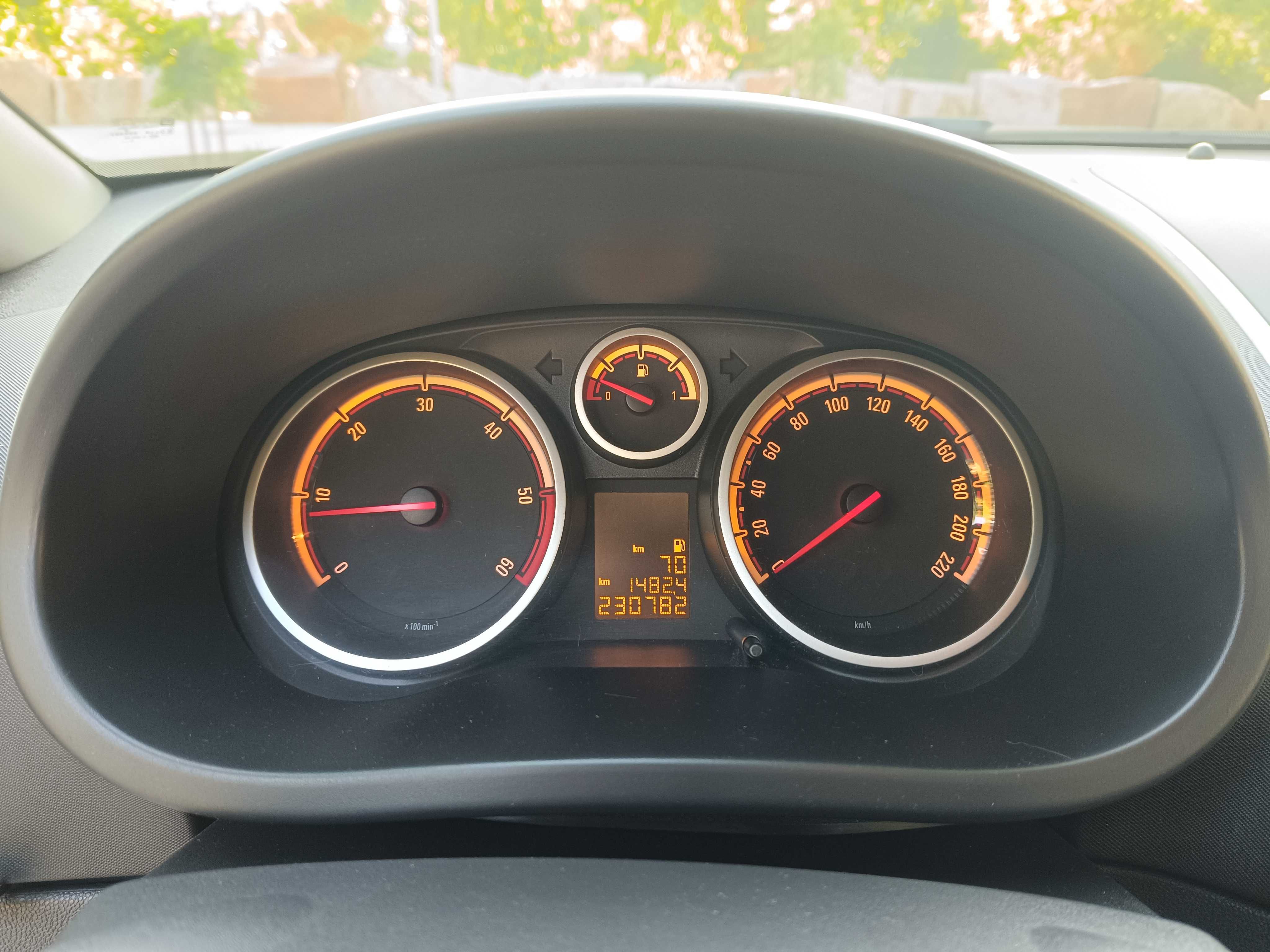 Opel Corsa D 1.3 CDTI GTC