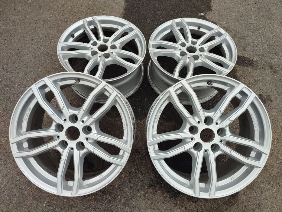 Оригінальні титанові дискі BMW.R17,5/112et27.