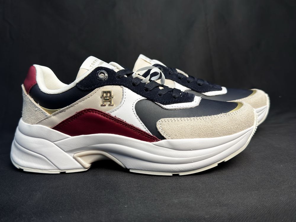 Кожаные кроссовки Tommy Hilfiger CHUNKY TH RUNNER