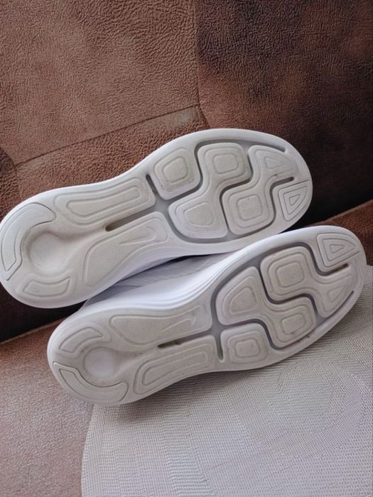 Кросівки Nike Lunarlon