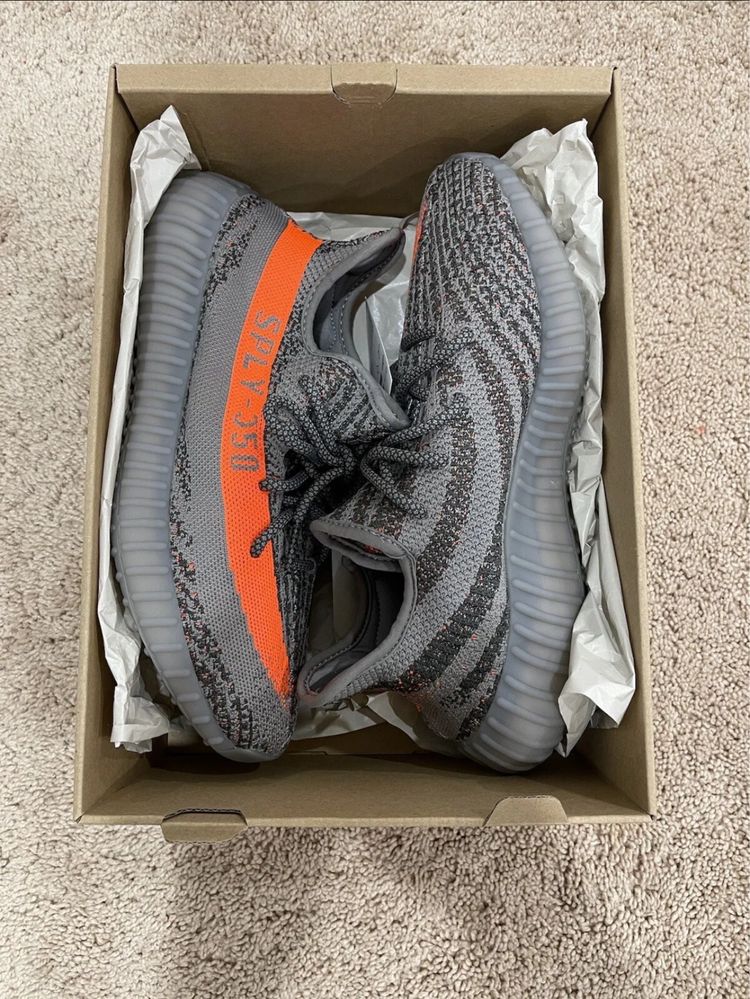 Size 44 - adidas Yeezy Boost 350 V2 Low Beluga Reflective