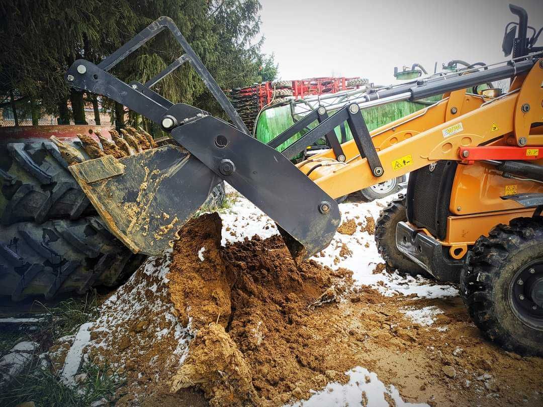 Sprzedam Koparko-ładowarkę CASE 580 ST z młotem