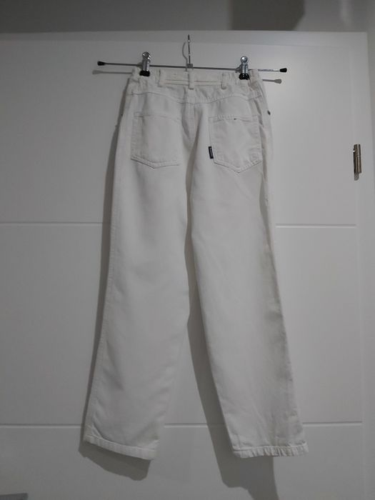 Przepiękne Białe spodnie 128 cm. Jak NOWE