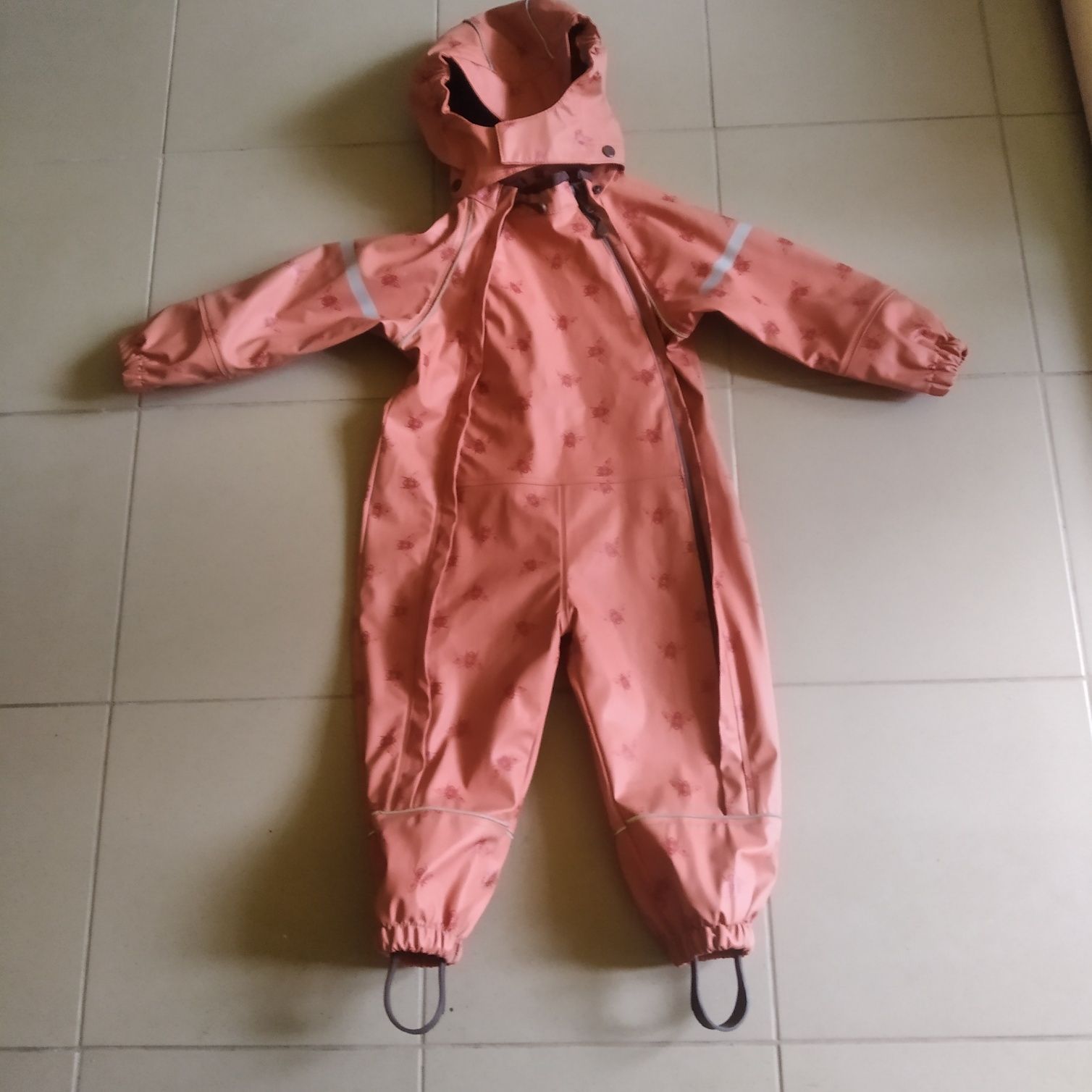 Kombinezon przeciwdeszczowy na 92-98 cm Pyttpytt