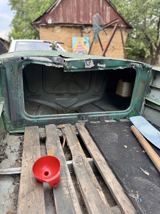 Лодка южанка с документами