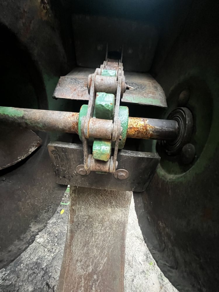 Комбайн зернозбиральний John Deere 1055/John Deere 1055 жатка 3,65
