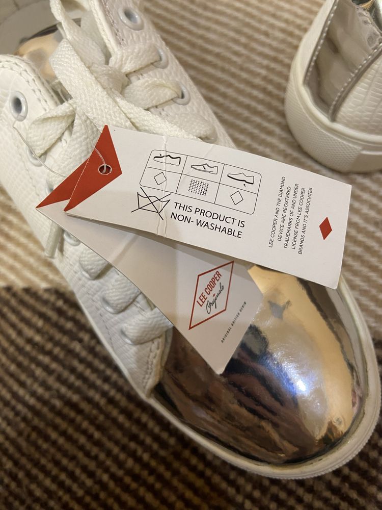 кросівки жіночі LEE COOPER, кеди