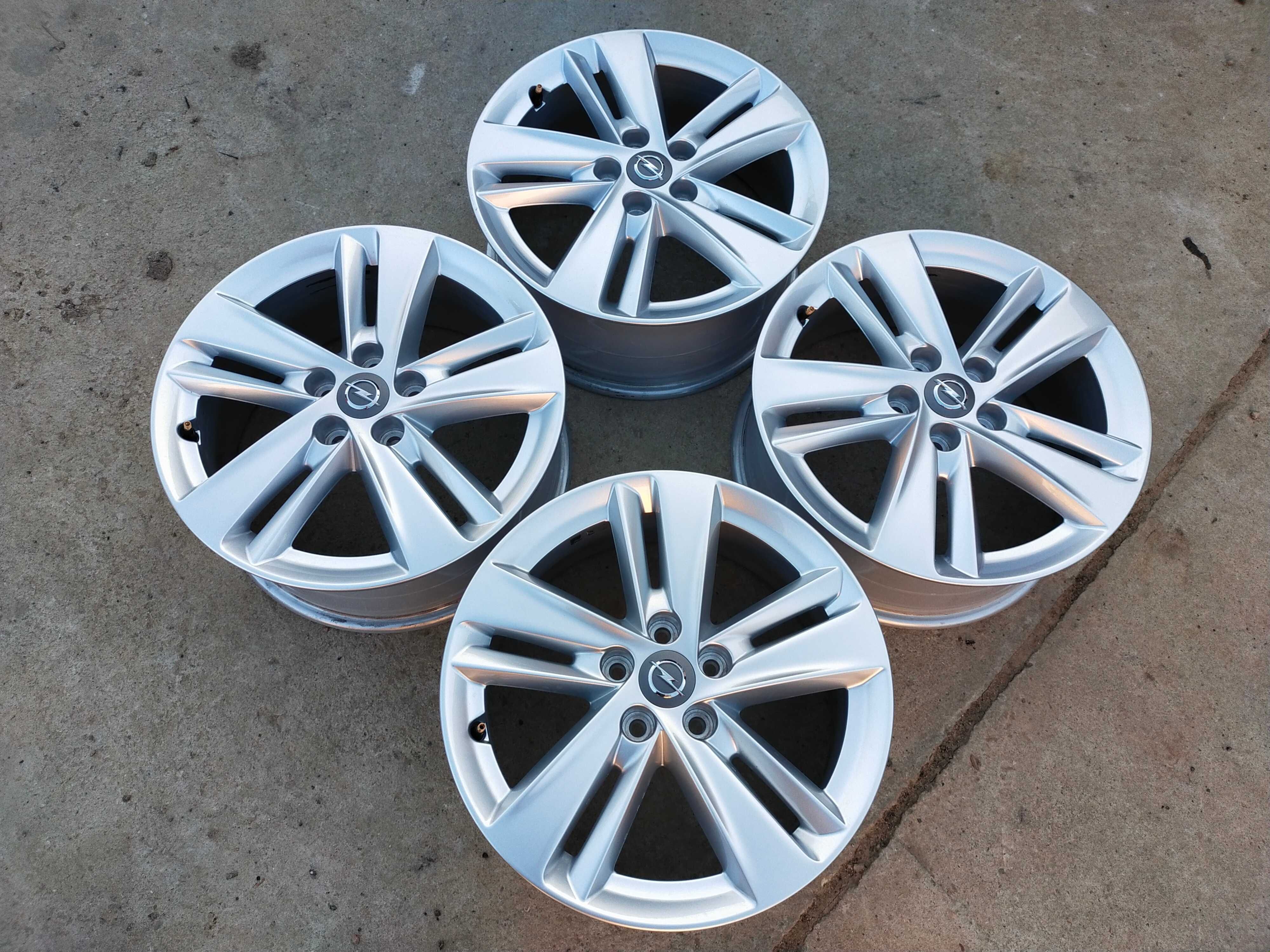 Alufelgi 17'' 5x108 Opel, Ford, Volvo