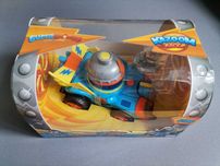 Super Zings Things Kazoom Racer pojazd i figurka Kid Kazoom