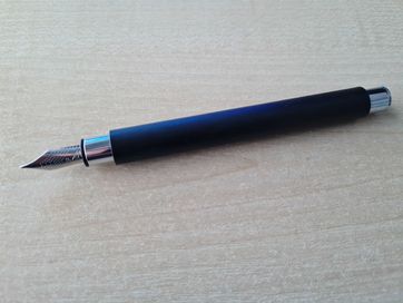 pióro Faber Castell (F) / nie używane