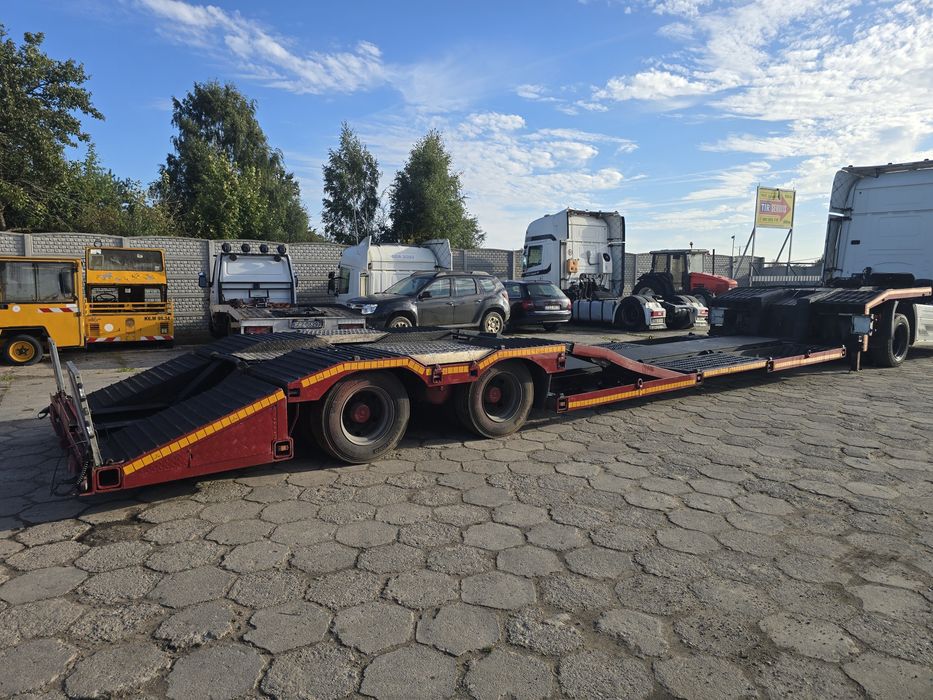 Naczepa niskopodwoziowa Keris