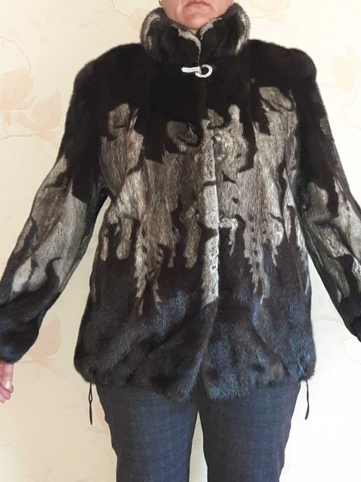 Продам норковые шубы