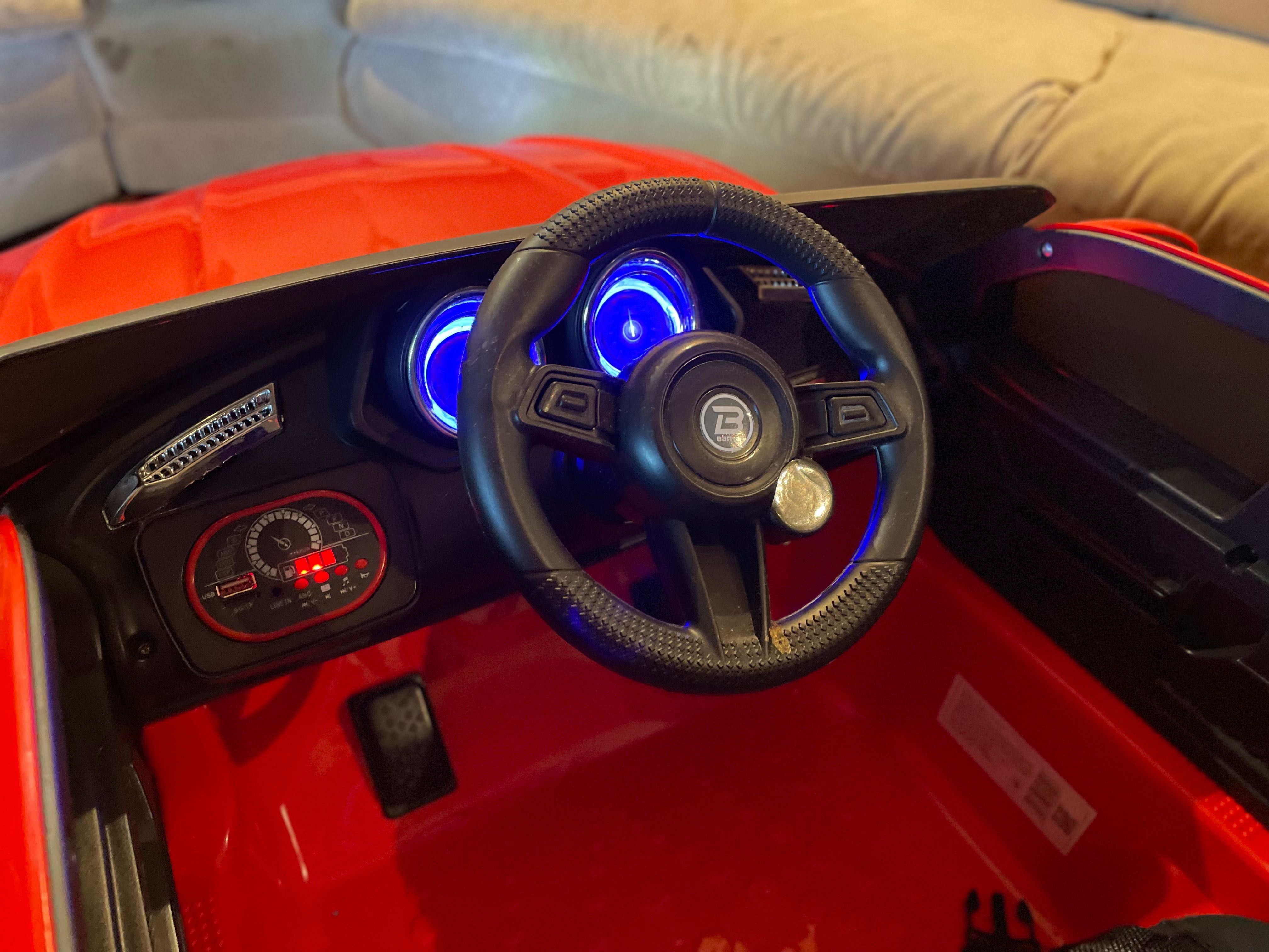 Дитячий електромобіль  TOYOTA . НОВИЙ.