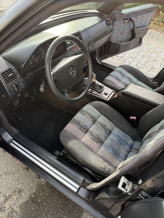 Merdedes benz  c220