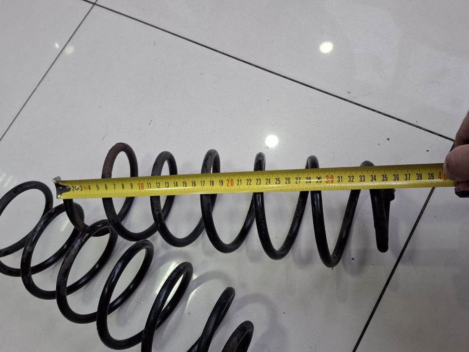 Задні пружини Опель Вектра Б Opel Vectra B. ЦІНА за пару