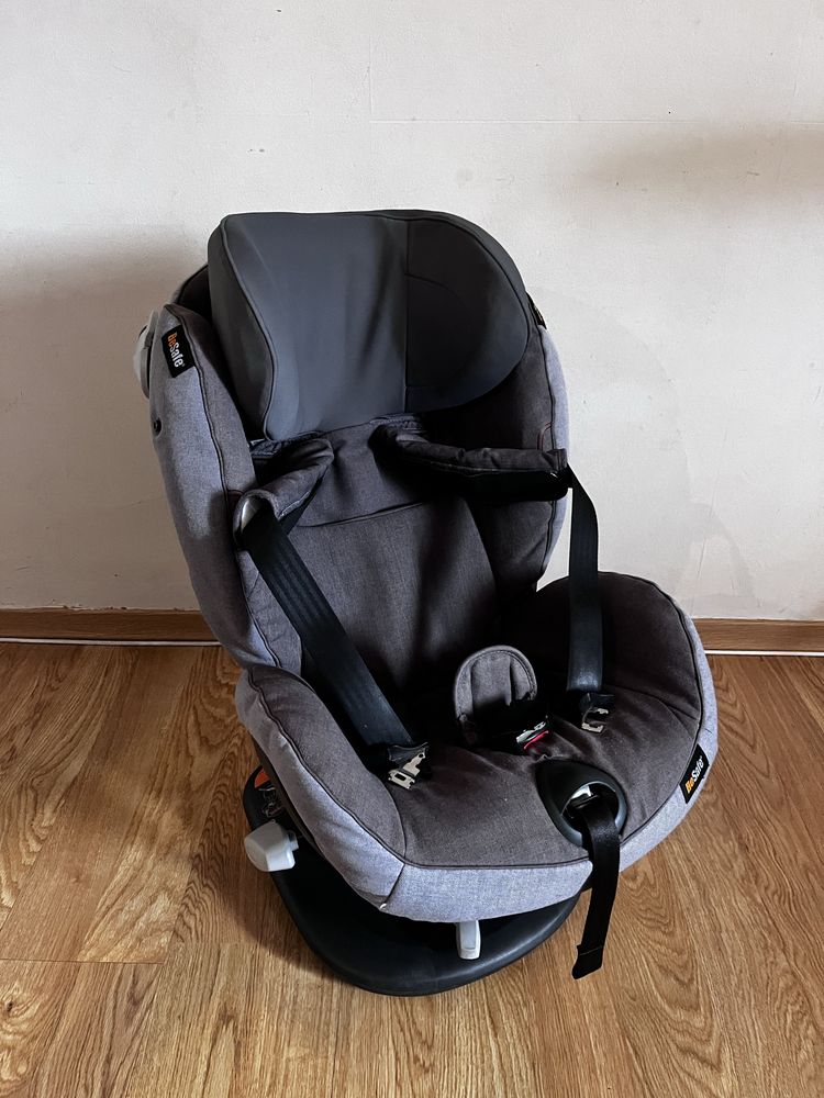 Fotelik samochodowy 8-19 kg BESAFE IZI Comfort X3