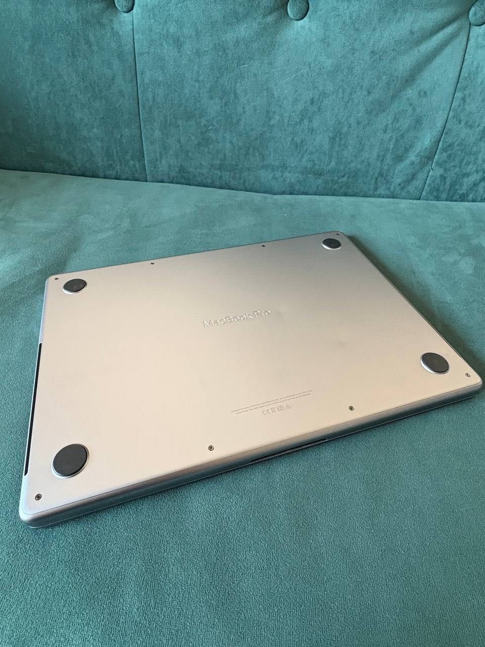 MacBook Pro 14” Space Gray 2021 (MKGQ3) m1, 16GB, 1TB ssd