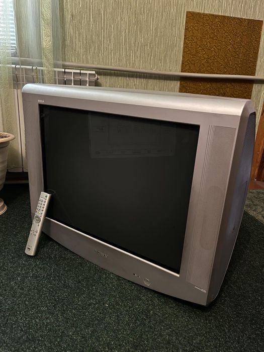 Продам телевизор