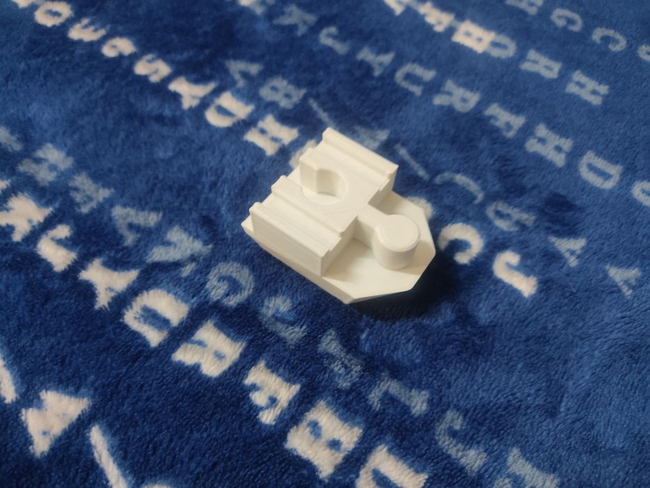 Brio - Lego Duplo конектор.