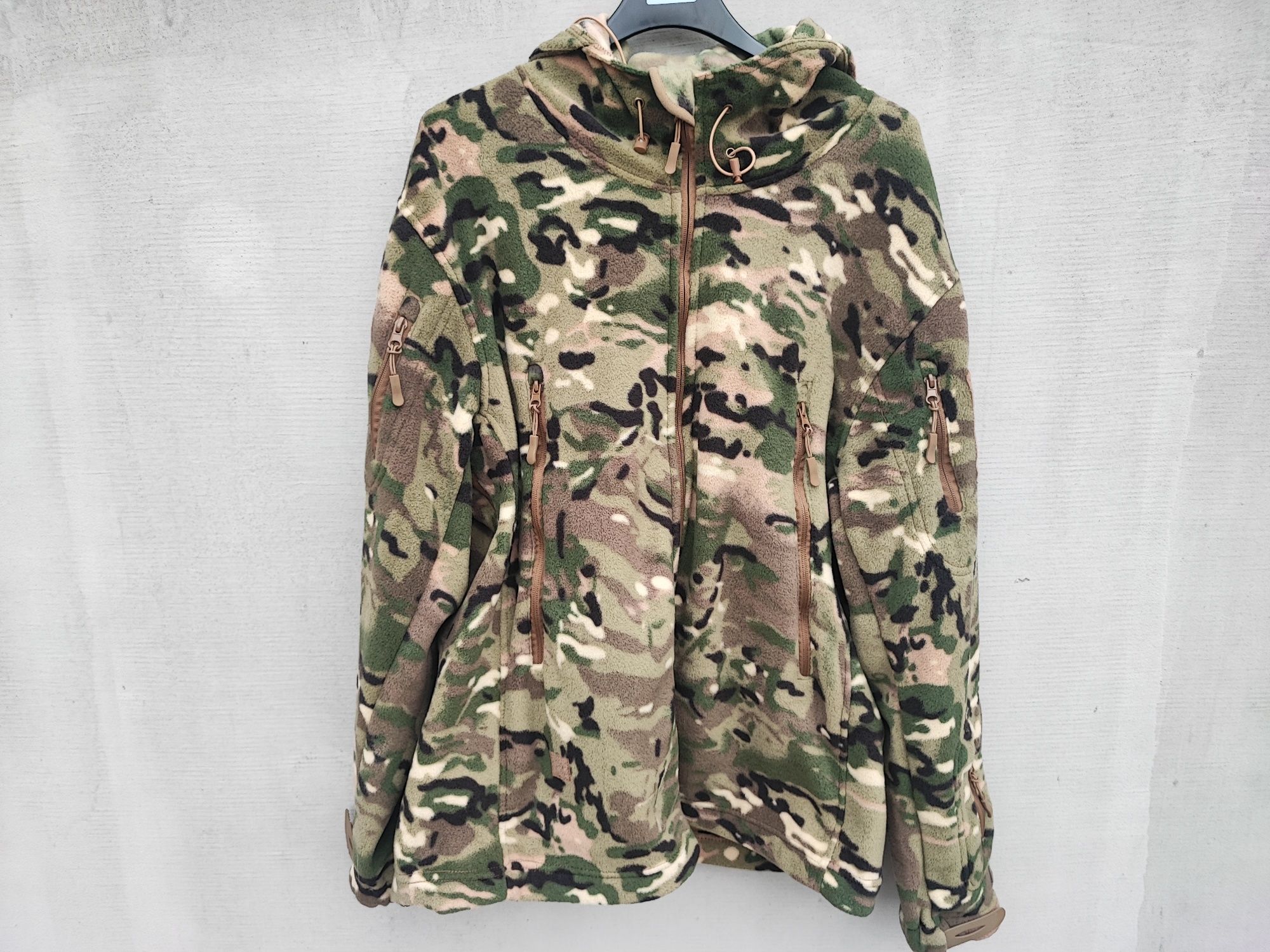 Kurtka taktyczna wojskowa z kapturem bluza polar moro L,Xl
Od