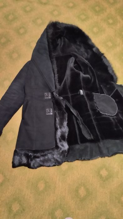 Продам дубленку  в гарному стані