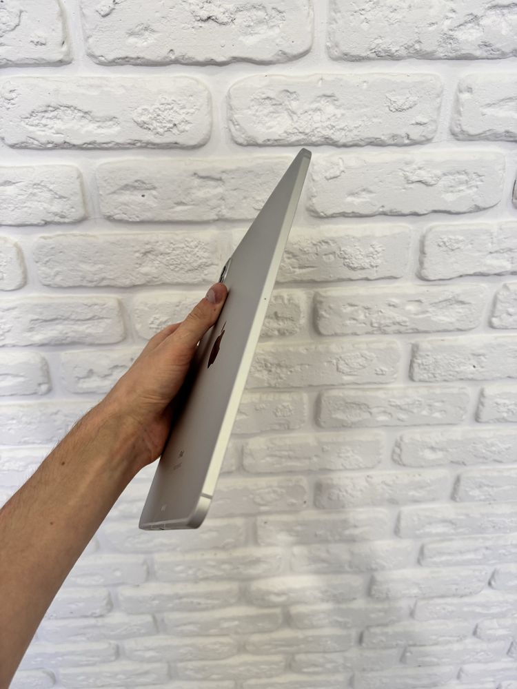 ipad pro 11 3gen Silver 128gb LTE M1 процессор