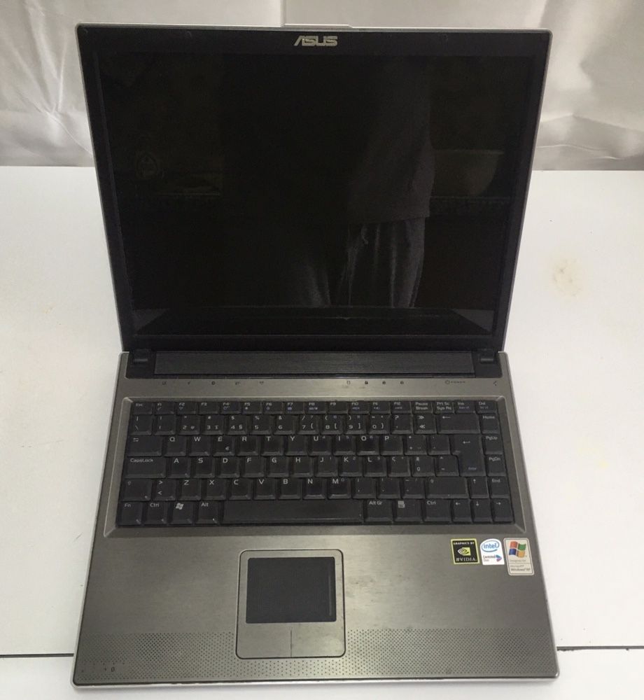 Asus V6JX00J
