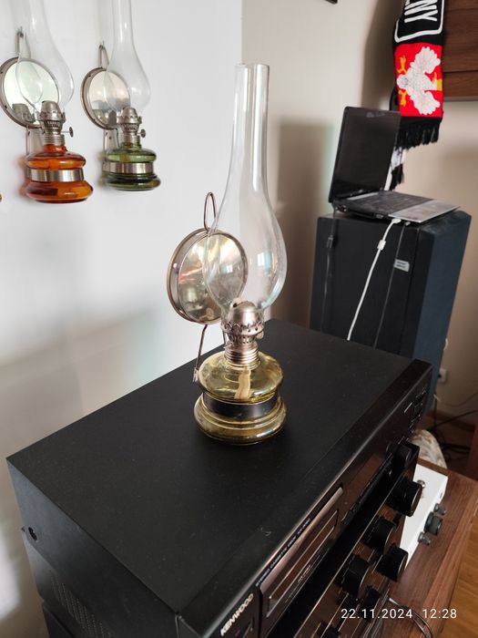 Lampa naftowa PRL rozmiar 8" zielonawożółta.