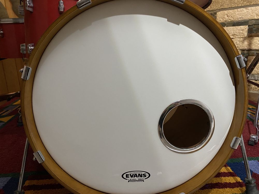 Pelo bombo 20” evans EQ3 level 360