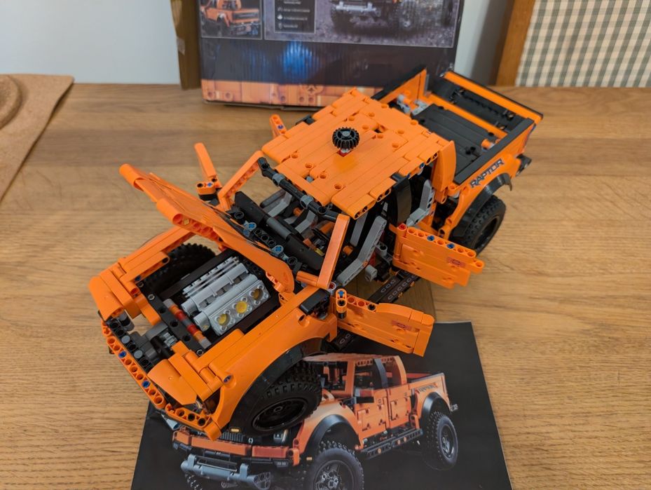 Klocki Typu Technic Ford F-150 Raptor na wzór 42126 Nie Lego