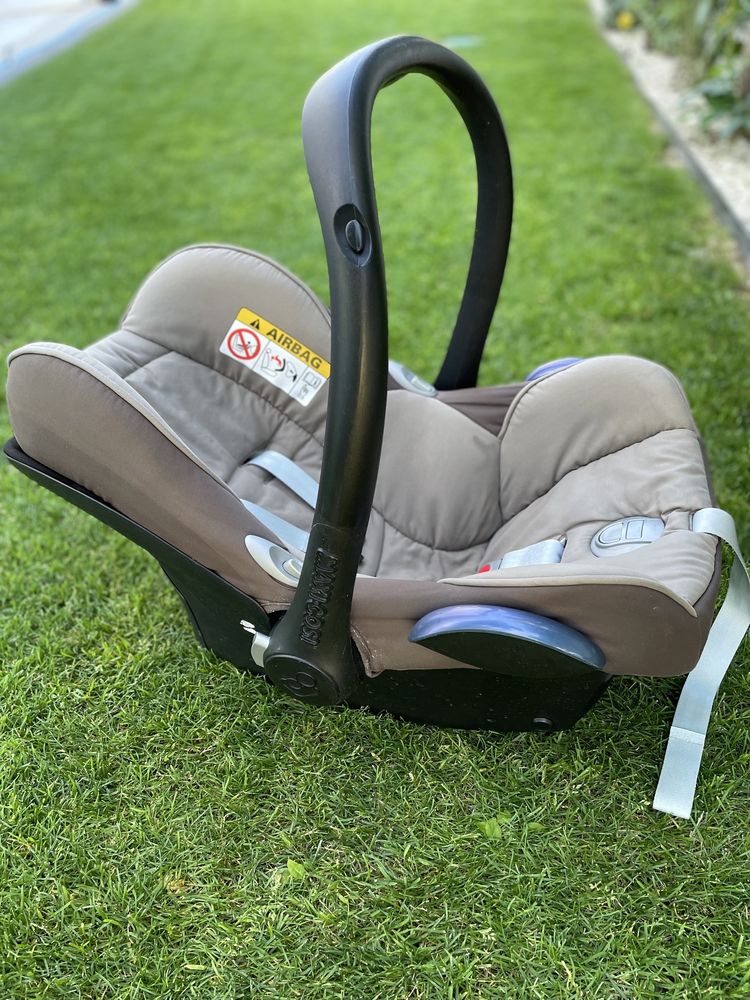 Baza + Fotelik nosidełko maxi cosi cabriofix 0-9 kg + easy base