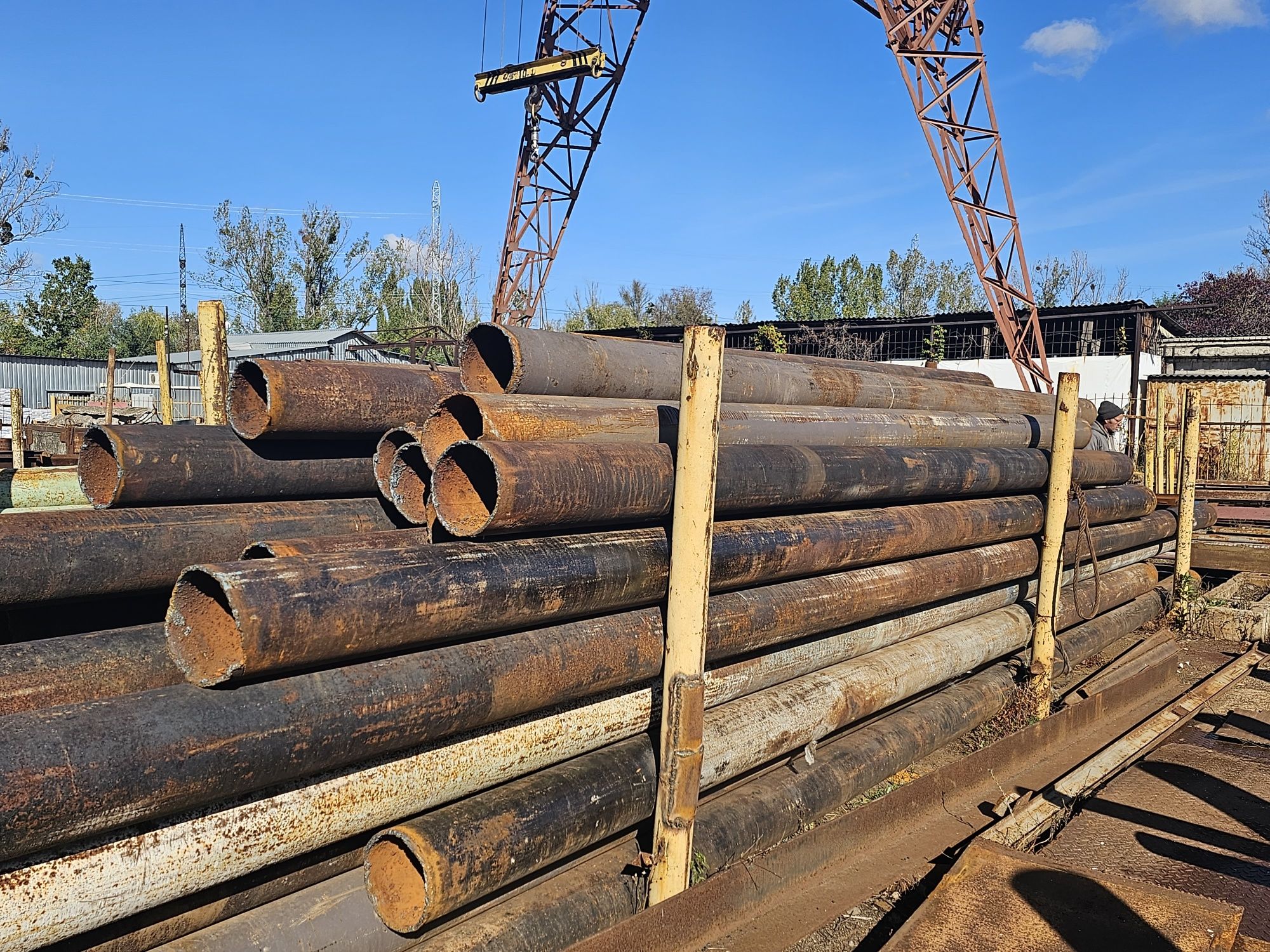 Труба 325х8-10 мм 40тн демонтаж 6,00-12,10 м - 23000 грн т