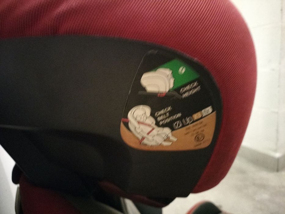 Cadeira auto para menino/a