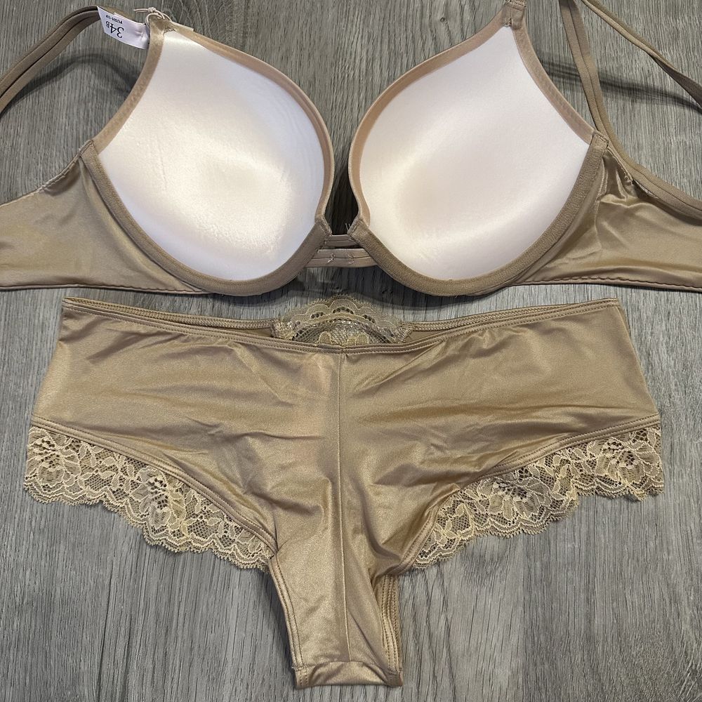 Комплект білизни Victorias secret 75б вікторія сікрет виктория сикрет