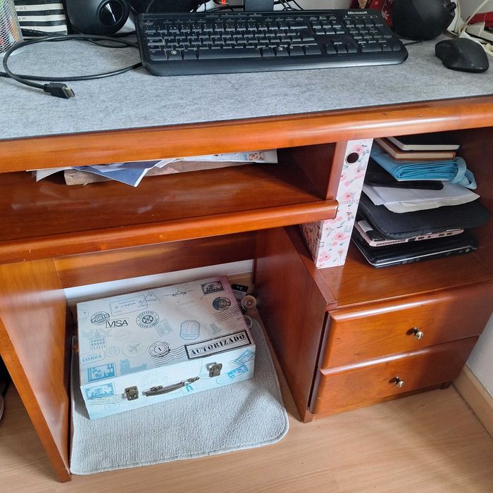 vendo conjunto cama solteiro xl, cômoda e secretaria