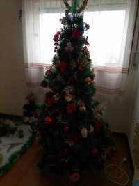 Árvore de Natal nova com acessórios