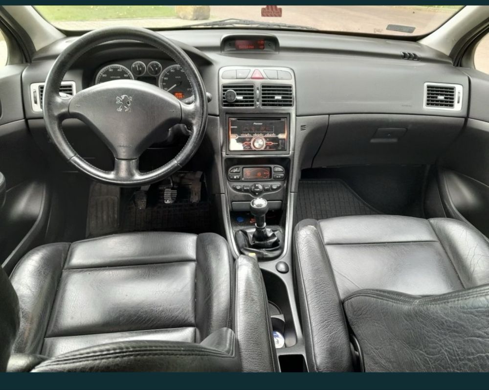 Sprzedam samochód peuget 307 2.0 2002rok