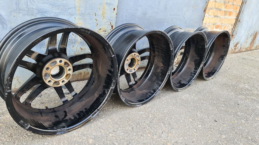Литые диски Dezent ГЕРМАНИЯ R18 5*114.3 (мазда 6, 3, cx-5, камри, рог)