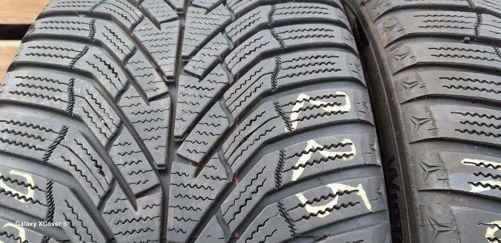 Opony Zimowe 225÷45÷18÷.KUMHO.Rok 2022.Adres-ZALESIANY 33 A.